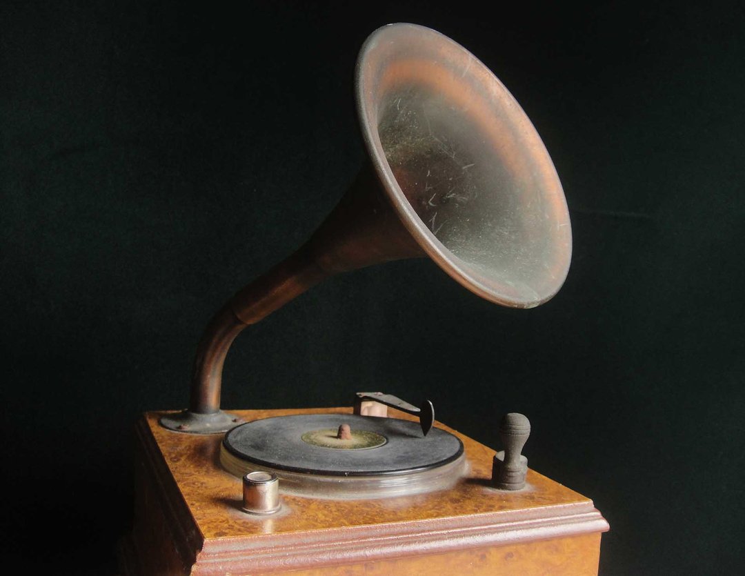 【老时光 OLD-TIME】早期二手台湾制留声机造型收音机摆饰品 - 摆饰 - 其他材质 