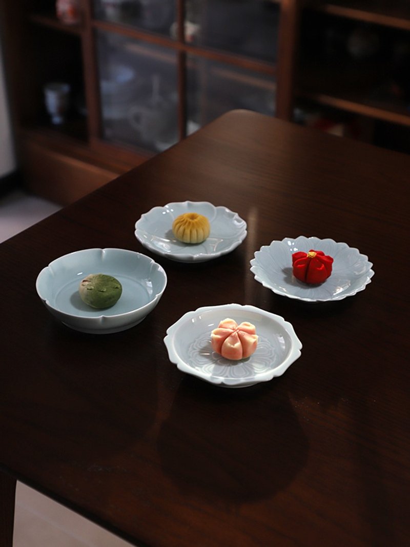 花口甜点碟 寿司碟 酱料碟 瓜子碟 糕点小盘子  精致小碟子 - 浅碟/小碟子 - 瓷 
