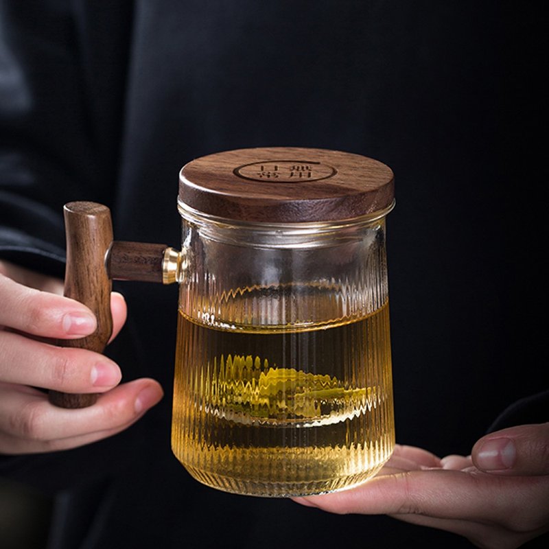 【无用日常】竖纹泡茶杯/耐热玻璃杯/茶水分离杯/实木把手/泡茶壶 - 茶具/茶杯 - 玻璃 咖啡色