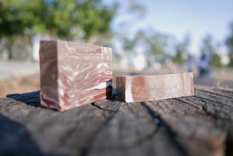 【母亲节礼盒】百年树木 \ 天然手工皂 (油性肌专用) - 肥皂/手工皂 - 其他材质 