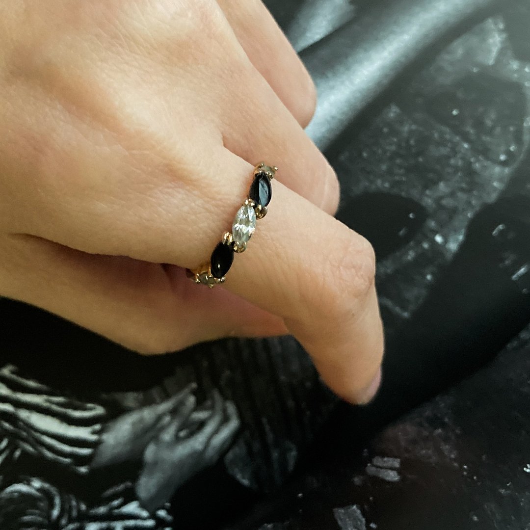 古董饰品 白色 黑色 切割面 晶钻 典雅 金 古董戒指 VINTAGE - 戒指 - 其他金属 银色