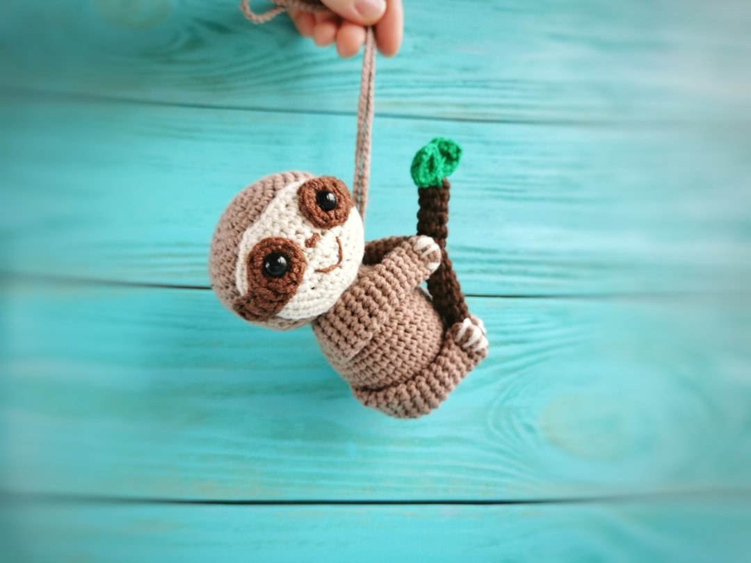 Sloth, bag keychain, car accessories, holiday gift, sloth charm - 钥匙链/钥匙包 - 其他材质 咖啡色