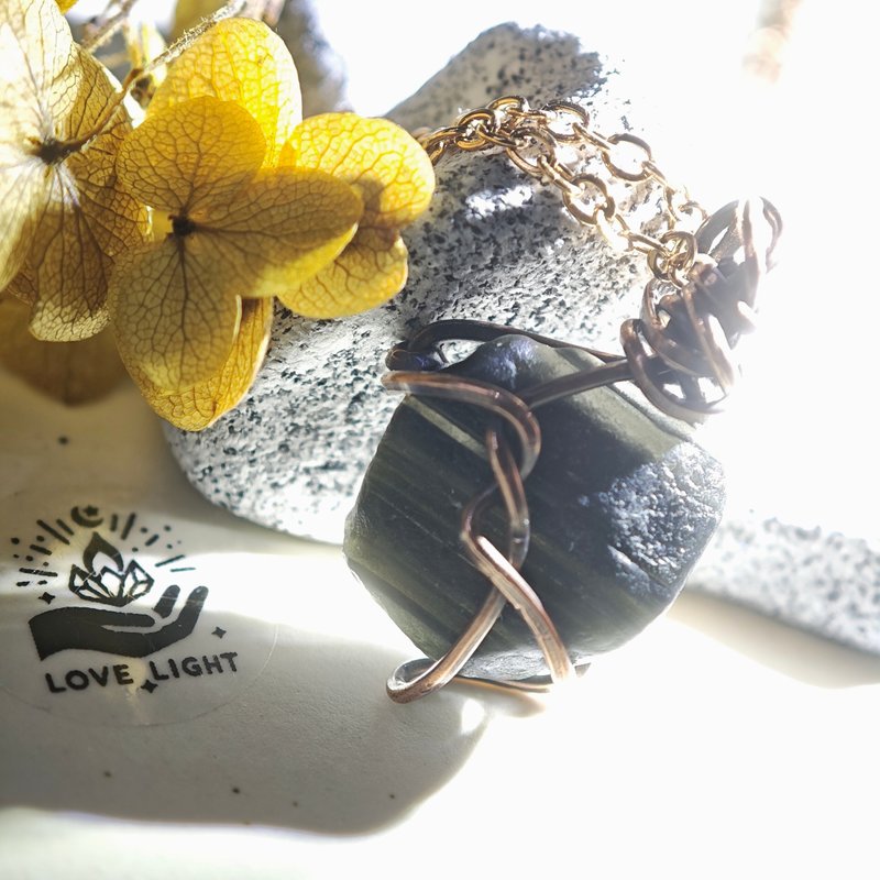 西藏玻璃陨石项链 - 项链 - 铜/黄铜 黑色