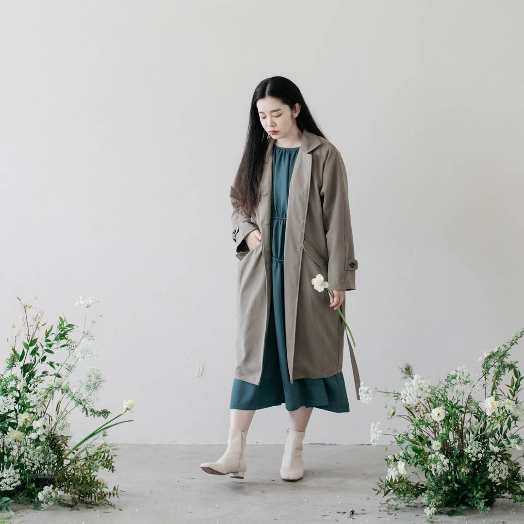 和平橄榄细带子风衣外套 - 女装西装外套/风衣 - 其他材质 卡其色