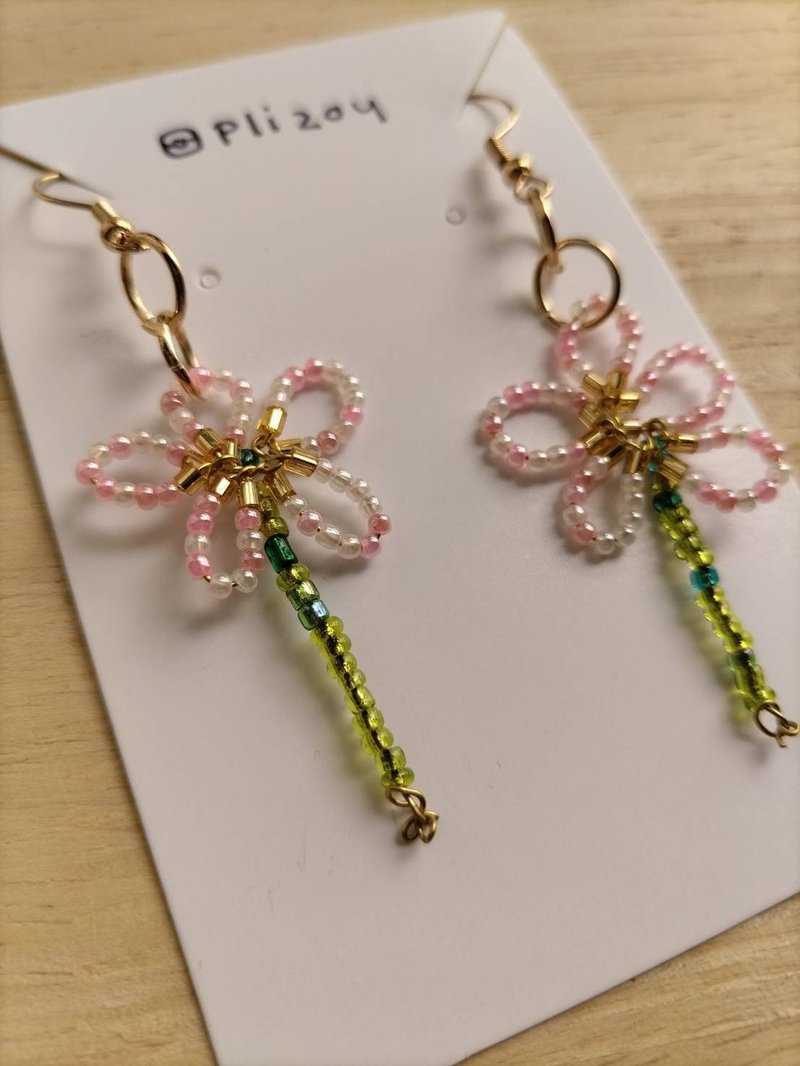 花痴耳环，手工玻璃珠，柔和色彩（粉红色） - 耳环/耳夹 - 玻璃 多色
