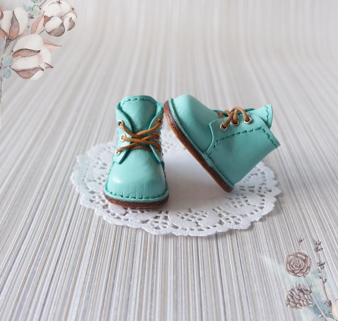 Leather green shoes for Paola Reina doll, Dolls Short boots, Outfit Paola Reina - 玩偶/公仔 - 真皮 绿色
