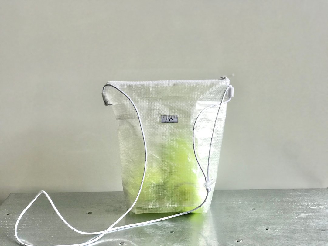 Ultra-lightweight, water-repellent Expandable gusset / polyethylene sacoche / clear - 侧背包/斜挎包 - 其他人造纤维 透明