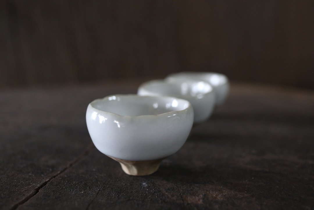 手捏志野迷你杯组 - 茶具/茶杯 - 陶 白色