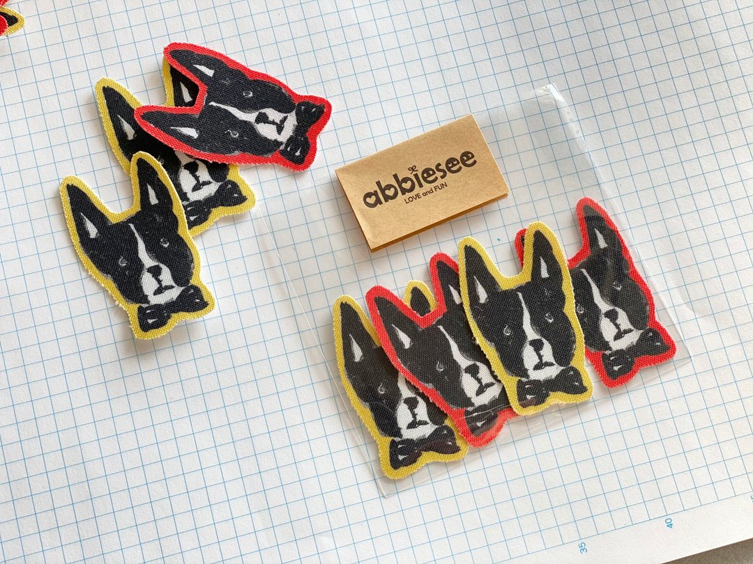 波士顿梗犬贴纸_4张入///布贴纸  abbiesee贴纸簿 - 贴纸 - 棉 黑色