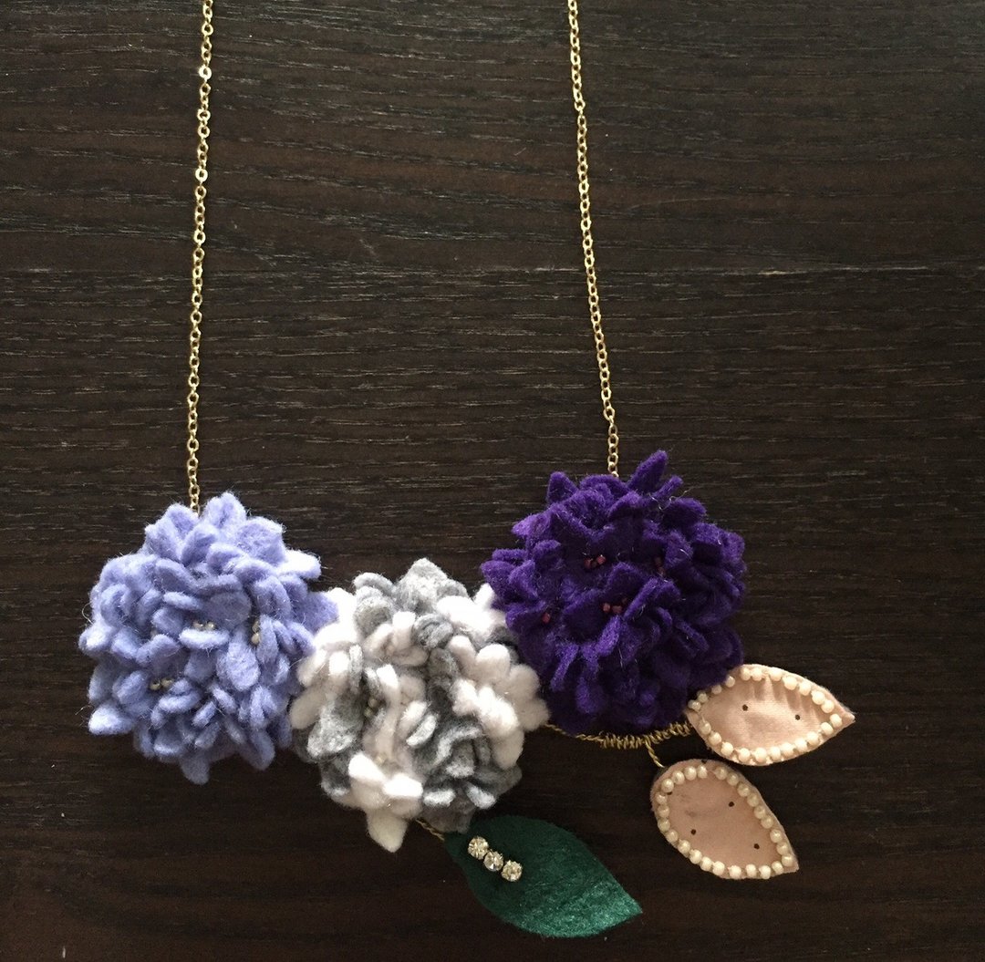 [ Bluesy Mod ] --- Hydrangea necklace . 绣球花项链 ( BBT9) - 项链 - 其他材质 