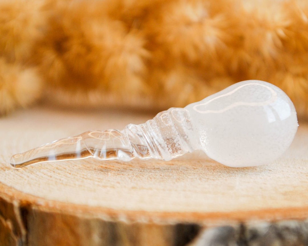 Icicle Christmas bead - HALF DRILLED Handmade snow ice lampwork glass bead - 1pc - 金工/饰品 - 玻璃 透明
