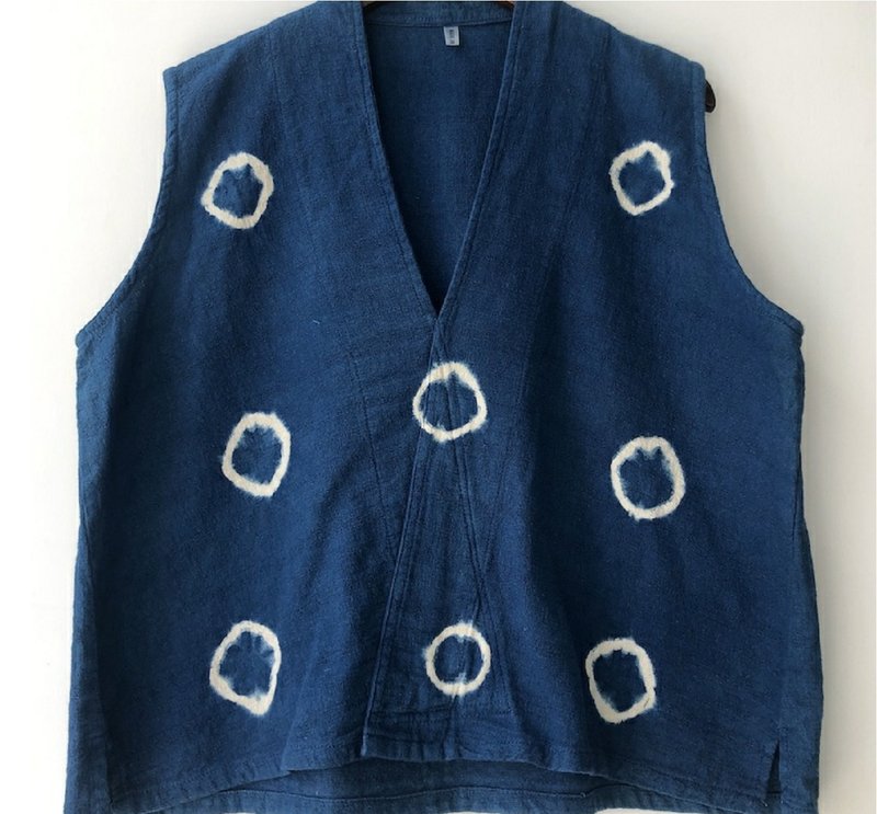【棉麻手工蓝染】无袖v领背心 /上衣 - 女装上衣 - 棉．麻 蓝色