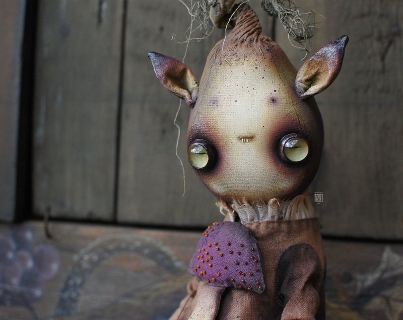 Textile mushroom creature, fantasy collectible sculpture - 玩偶/公仔 - 其他材质 