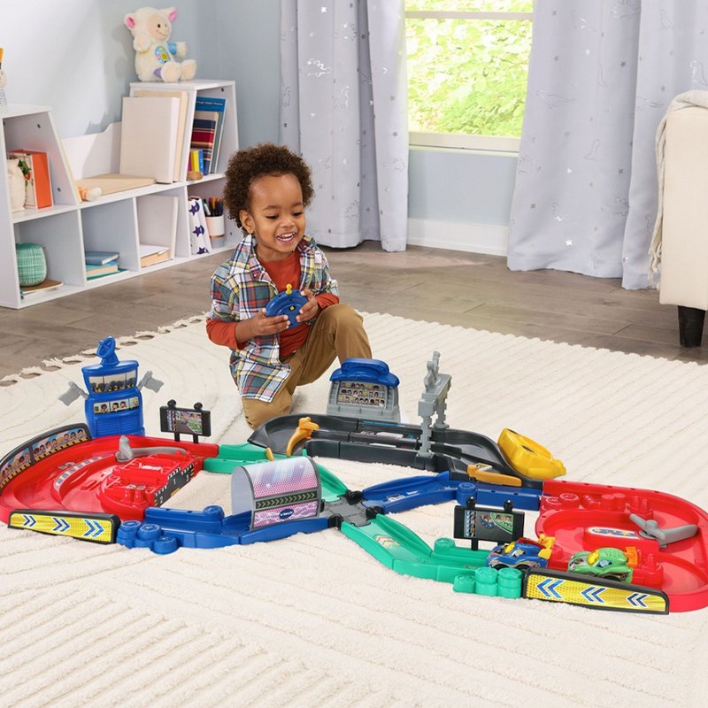 Vtech　嘟嘟车系列-竞速遥控赛车轨道组 - 玩具/玩偶 - 塑料 