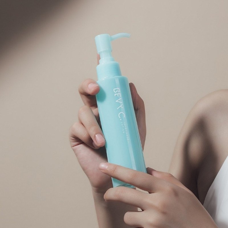 【BEVY C.】水润肌保湿化妆水 130mL - 化妆水/喷雾 - 其他材质 蓝色