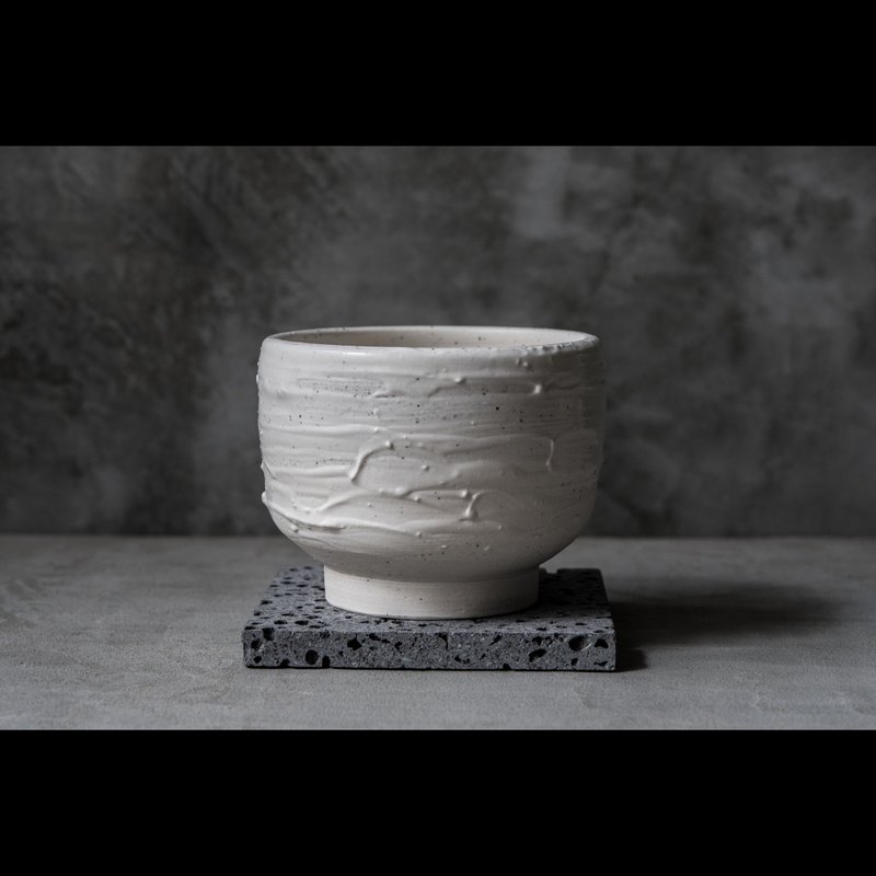 。自由土流白陶茶碗 / 餐碗 - 碗 - 陶 