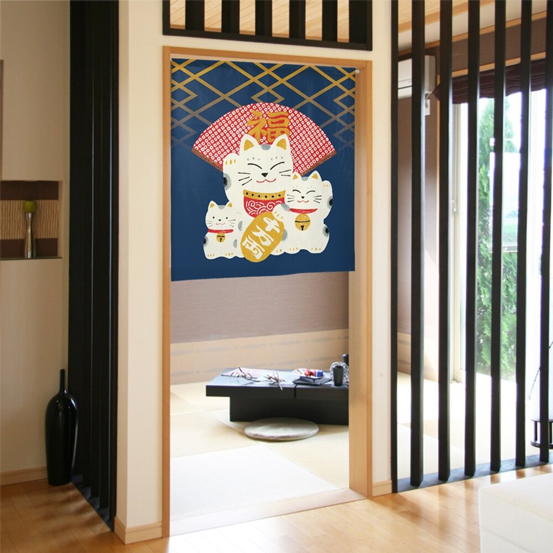 【预订】日本制 深蓝招财猫招福短门帘 - 门帘/门牌 - 棉．麻 蓝色