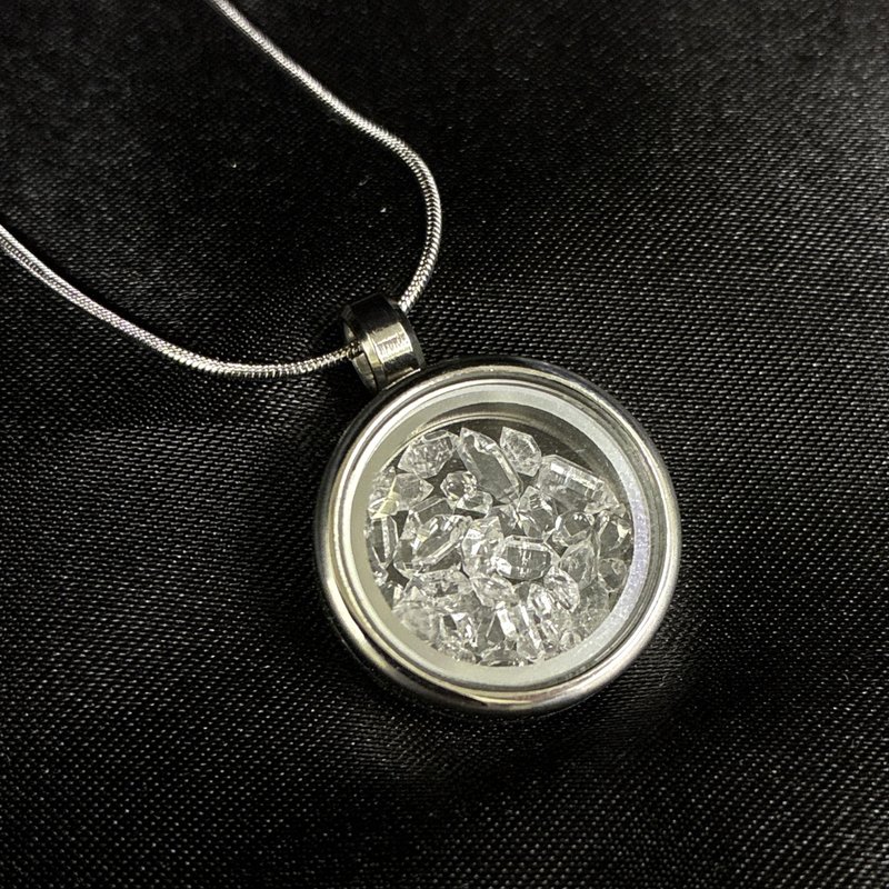 Edith & Jaz • 美国闪灵钻许愿宝盒吊坠颈链 20mm - 吊饰 - 半宝石 透明