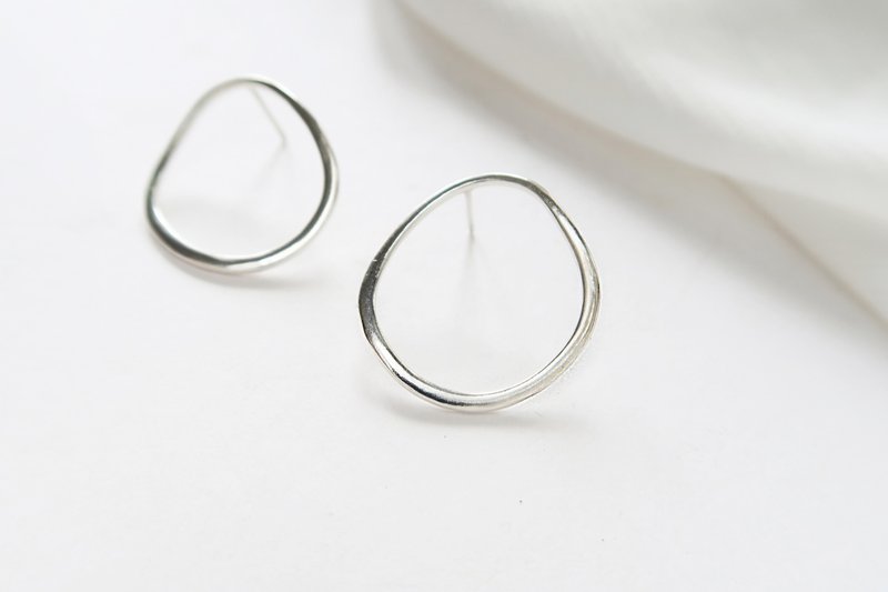 925纯银 光圈 耳饰 耳环或耳夹 一对 - 耳环/耳夹 - 纯银 白色