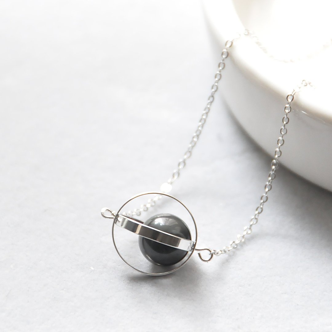 守护星球。宇宙。银环。黑曜石。项链 Guardian Planet。Galaxy。Sliver Ring。Obsidian。Necklace。生日礼物。闺蜜礼物。姐妹礼物 - 颈链 - 宝石 黑色