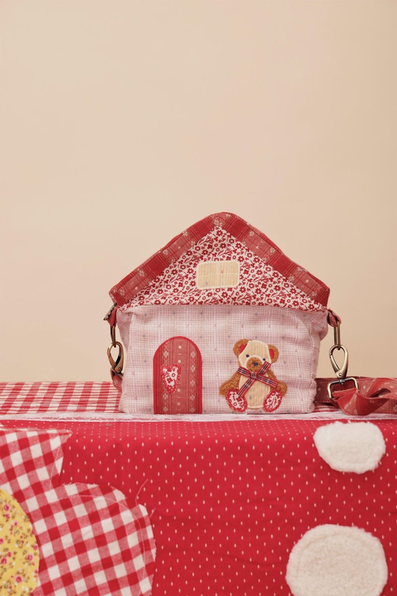 可爱少女 双面图案 小熊花朵房子斜挎包 - 侧背包/斜挎包 - 其他材质 粉红色