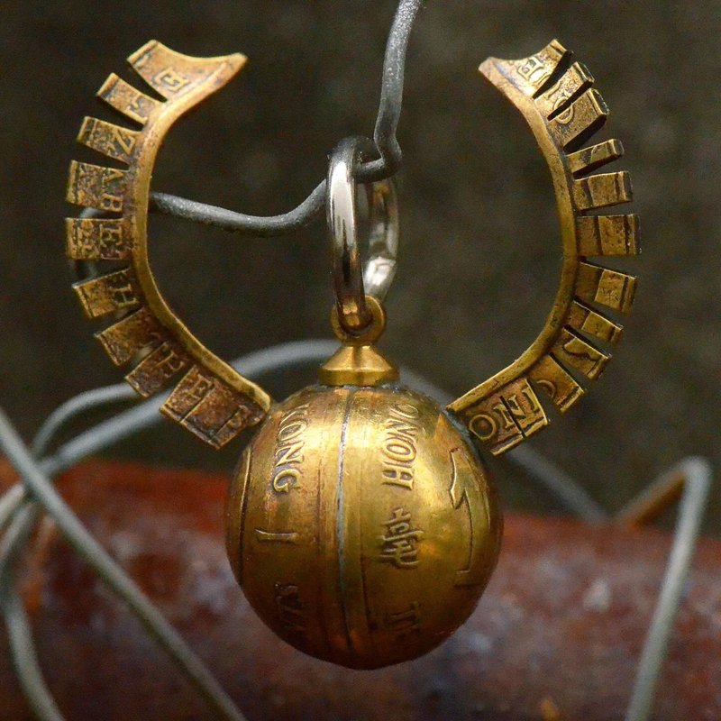 硬币改造(金探子) - 吊饰 - 其他金属 金色