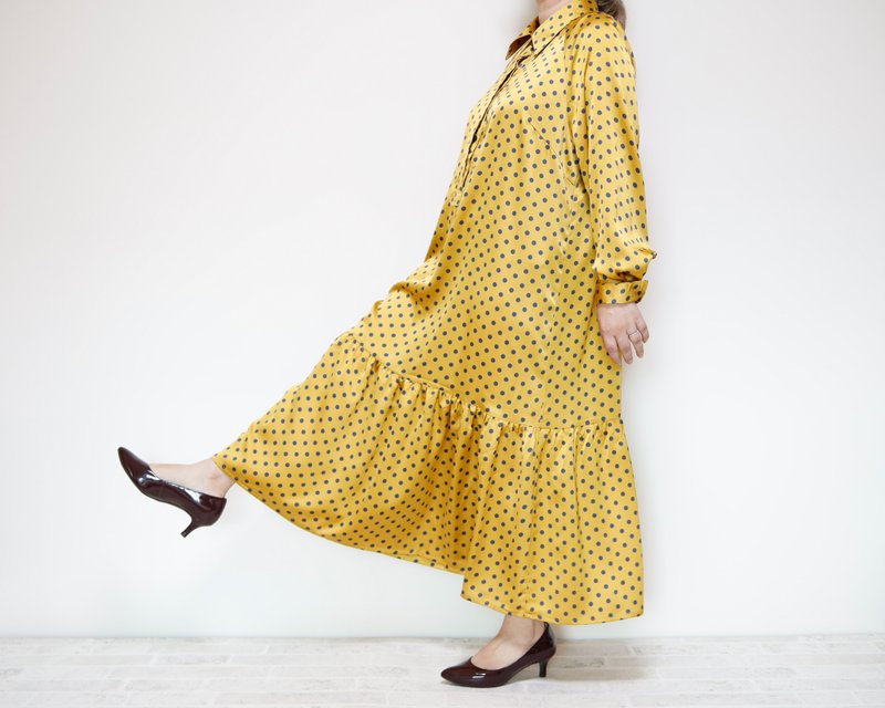 芥末黄圆点印花 伞摆长洋装 长版 显瘦 设计 - 洋装/连衣裙 - 聚酯纤维 黄色