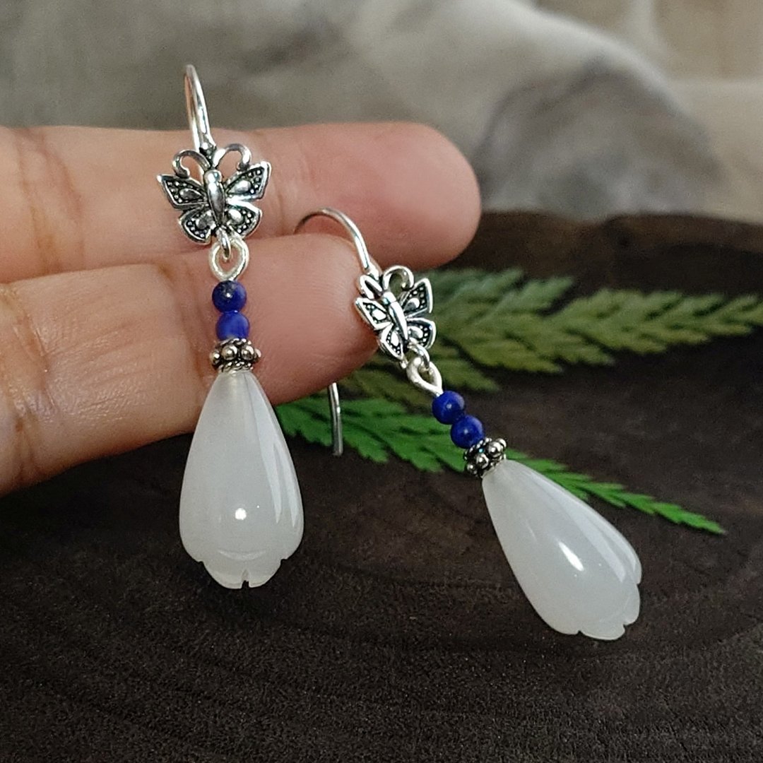 耳环 天然 和田玉 白玉兰 青金石 925银饰 蝴蝶 (可留言改耳夹式) - 耳环/耳夹 - 玉石 