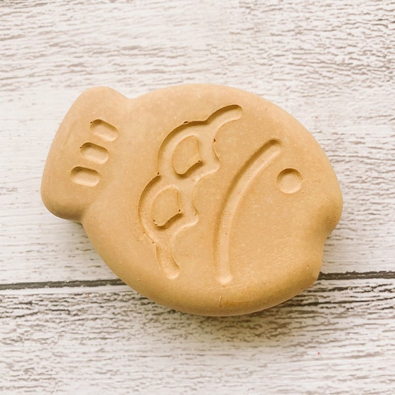 鲷鱼烧扩香石/平放/车用出风口夹 - 香薰/精油/线香 - 其他材质 卡其色