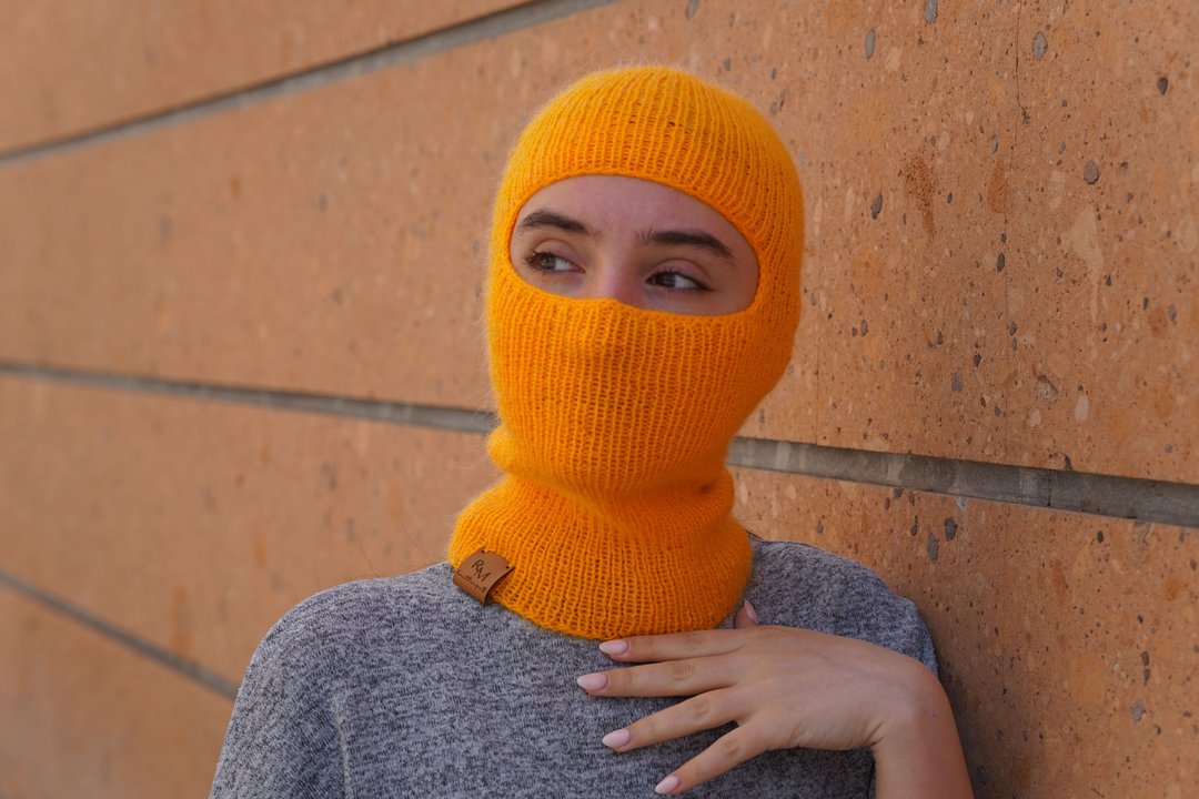 Hand knitted Face Mask, Balaclava hat, winter full face mask, unisex balaclava - 帽子 - 羊毛 多色