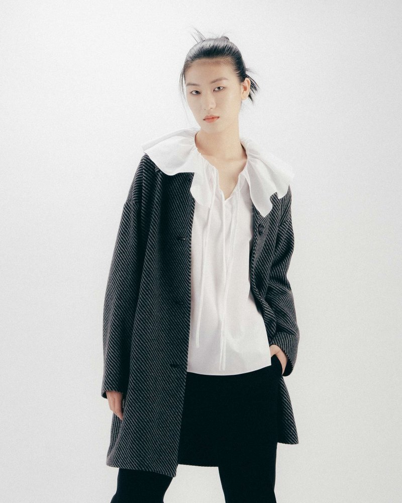 UUIN_灰白斜纹毛料大衣 - 女装上衣 - 羊毛 黑色