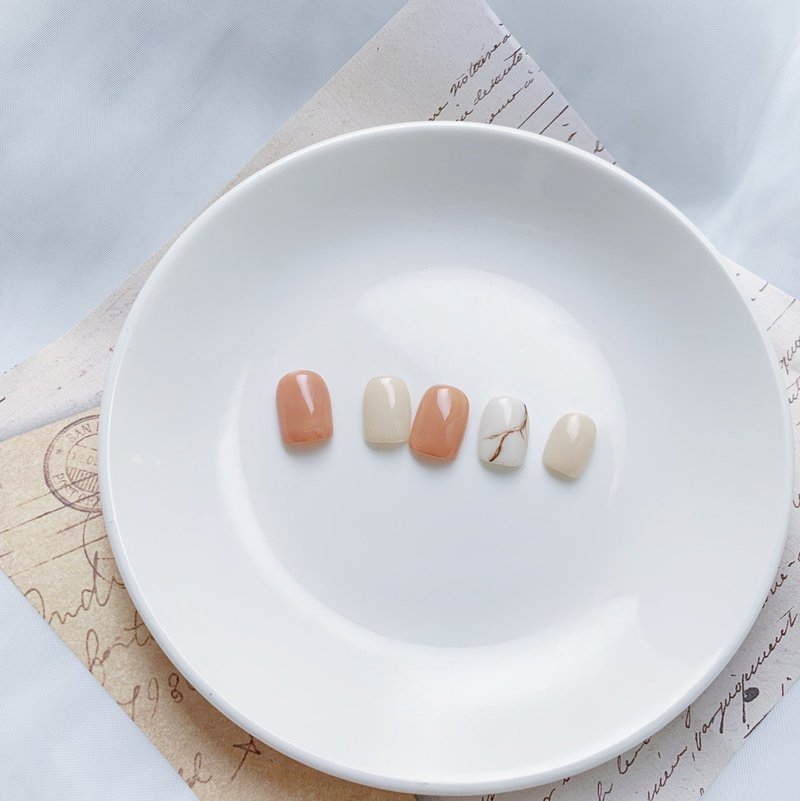 南瓜色大理石指甲贴片/穿戴甲/订制美甲贴片NA 36 - 指甲油/指甲贴 - 其他材质 橘色