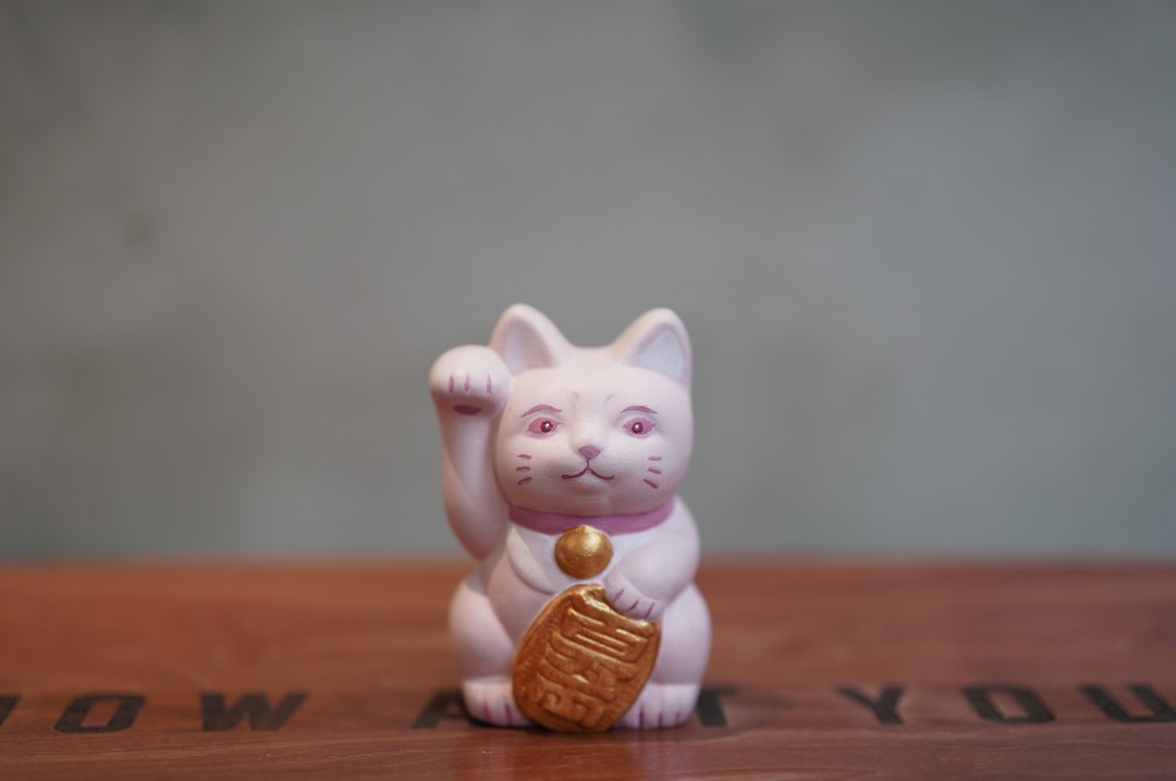 AHMLIFE 招财猫 开运 彩绘石膏摆件  原作限量商品 - 海报/装饰画/版画 - 玻璃 粉红色