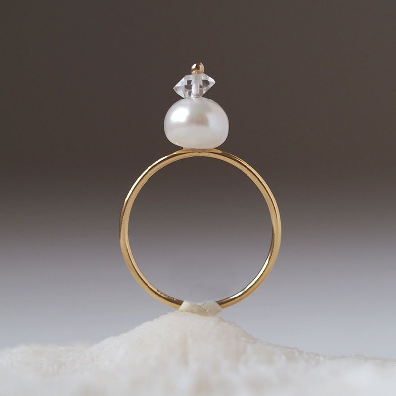 淡水珍珠 x 赫基蒙钻石 | 14kgf环|六月和四月诞生石 - 短暂的韧性 - 戒指 - 水晶 白色
