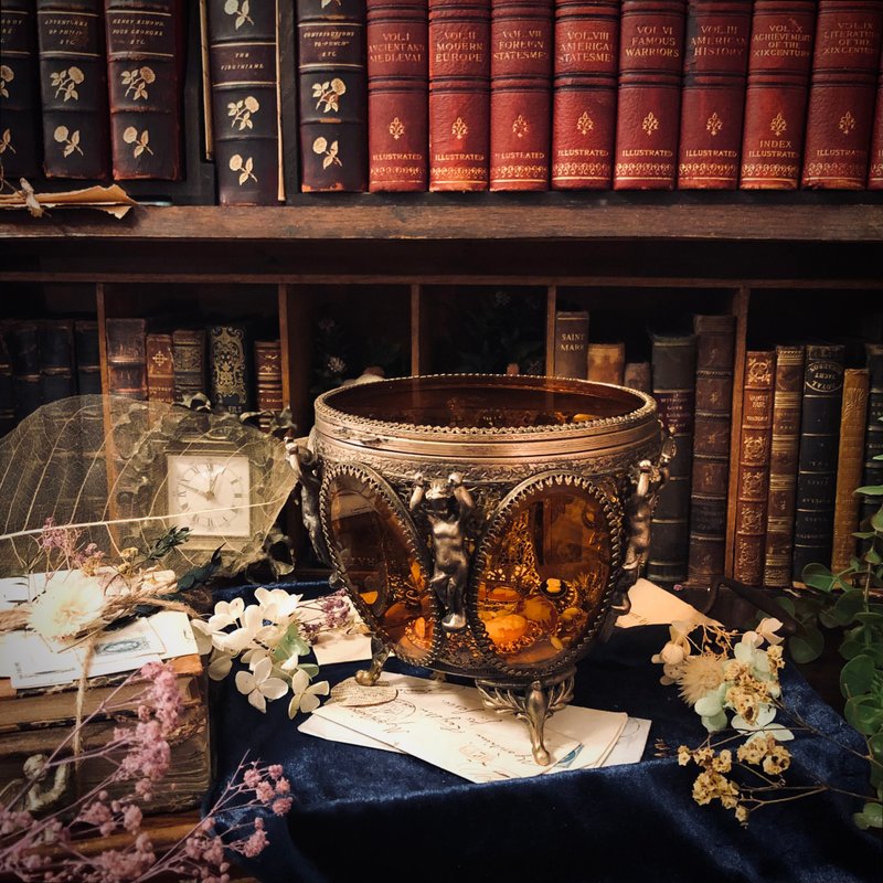 罕见法式filigranes风格琥珀七窗厚切斜边玻璃大型天使拱月珠宝盒 - 收纳用品 - 其他材质 橘色