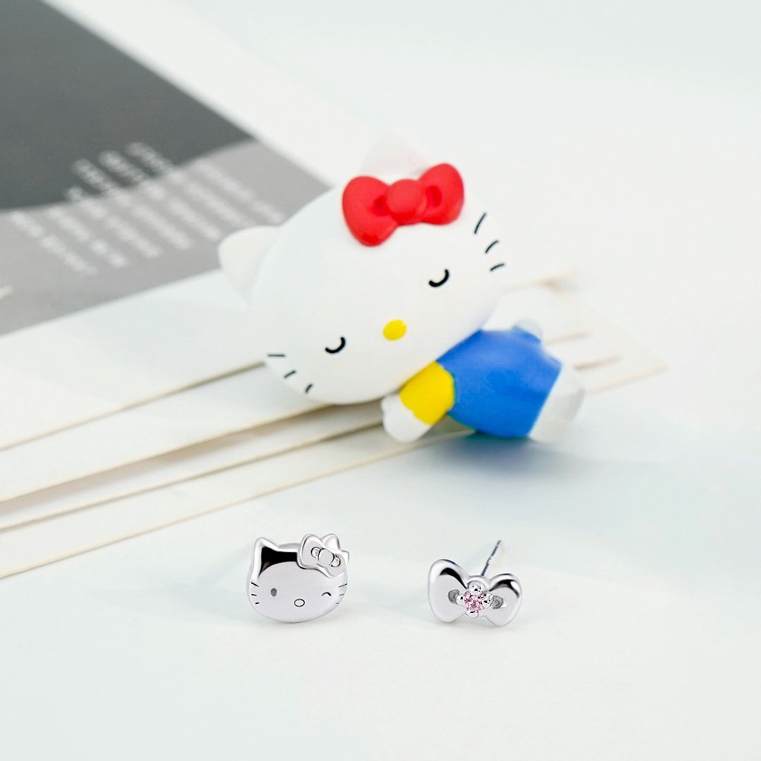 Love&Peace系列-Hello Kitty凯蒂猫纯银耳环 - 耳环/耳夹 - 纯银 银色