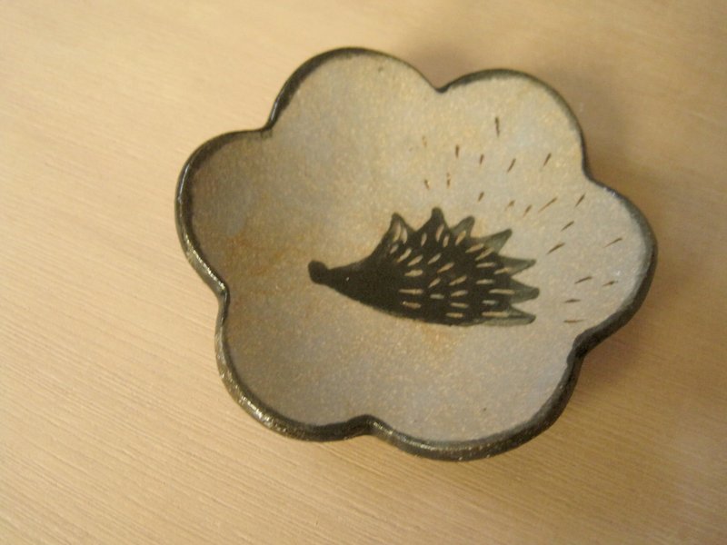 DoDo手作 悄悄话.动物剪影系列-刺猬花碟(紫).现货*1 - 浅碟/小碟子 - 其他材质 紫色