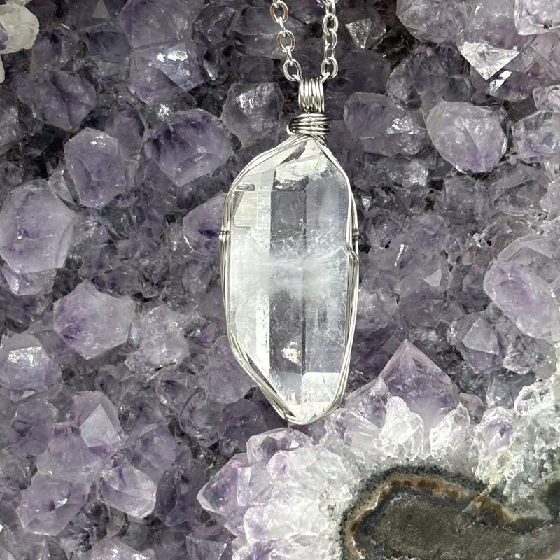 - 手工制造- 独一无二 - 天然缝合纹白水晶原石颈链 White Quartz - 颈链 - 水晶 白色
