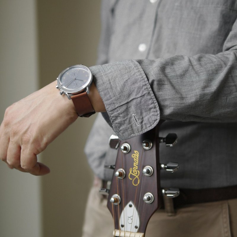 REFINE 7148 旅行者三眼多功能植鞣皮革手表 - 灰 - 男表/中性表 - 真皮 灰色