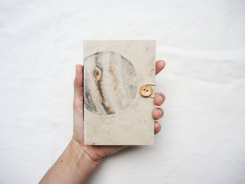 Jupiter Notebook / Size: A6 (~ 9 x 13 CM). - 笔记本/手帐 - 纸 银色