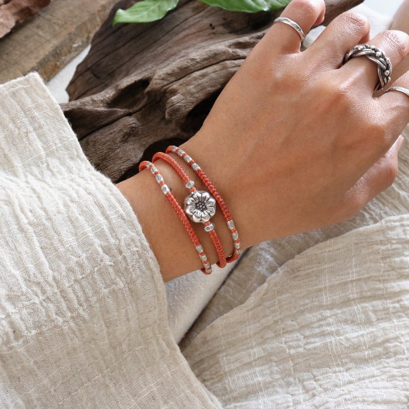 手工三圈蜡线花手链搭配泰银 蚕丝蜡线设计款 泰国银饰 手作饰品 - 手链/手环 - 纯银 橘色