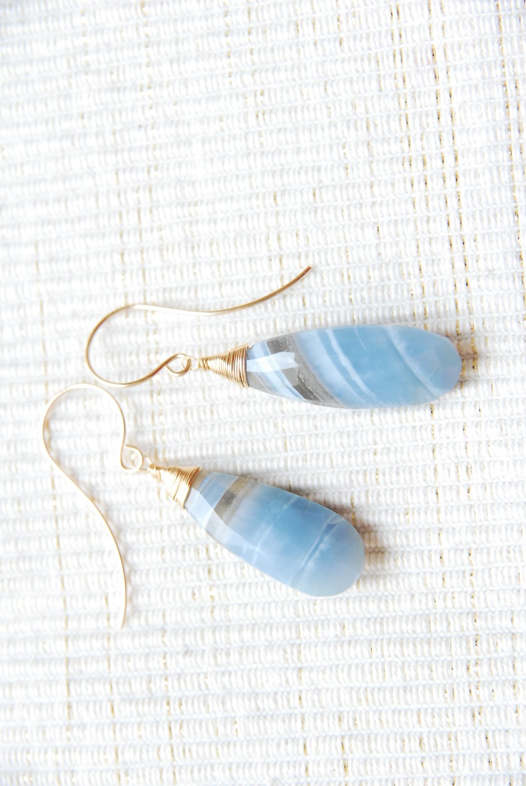 Long Striped Blue Opal Earrings 14kgf - 耳环/耳夹 - 半宝石 蓝色