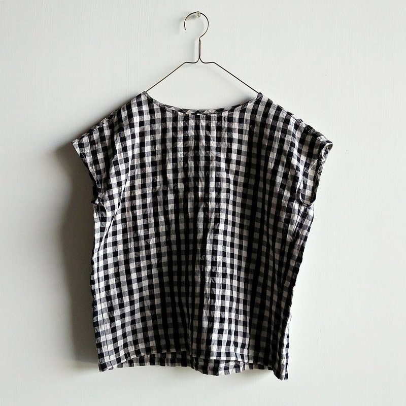 方形上衣  亚麻  米底黑格子/米底蓝格子 - 女装上衣 - 棉．麻 多色