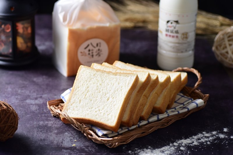 【八月莳麦】牧场纯生/鲜奶手作吐司 - 面包/吐司 - 新鲜食材 白色