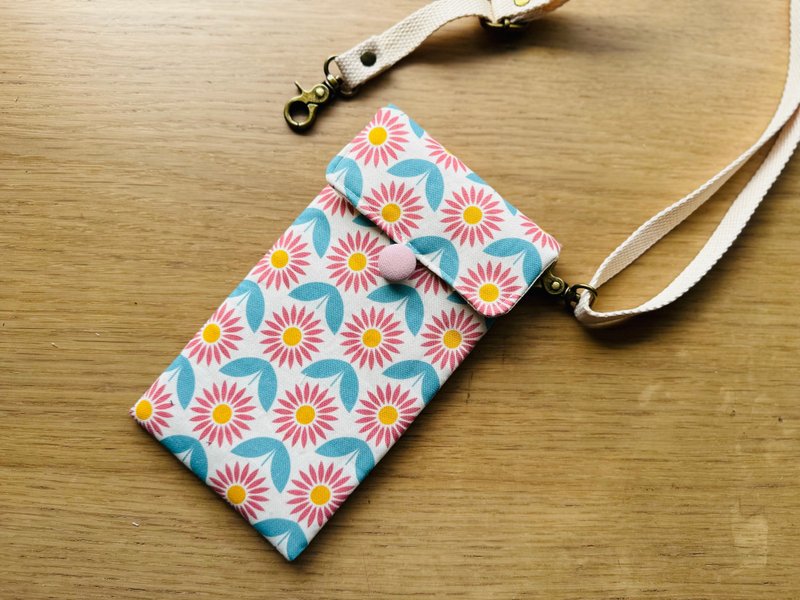 手工缝制侧肩斜背手机包 复古彩色花图案 可拆可调节肩带 - 侧背包/斜挎包 - 棉．麻 多色