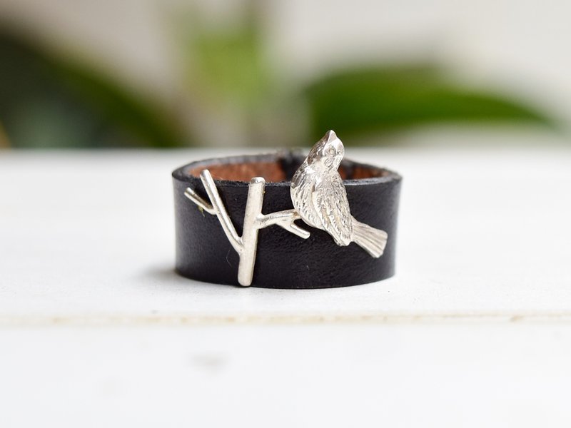 枝头鸟鸣黑银戒 - 戒指 - 其他金属 黑色