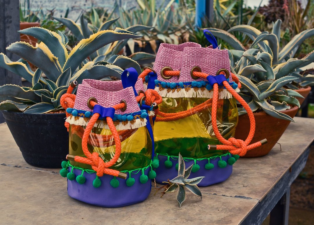 'BUCKET' Drawstring Beach Bucket Bag in Cactus Pop - 手提包/手提袋 - 防水材质 橘色