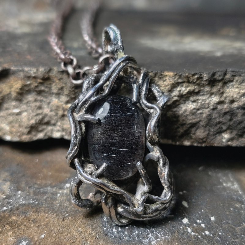 黑超七/烟花超七/银吊墬 - 项链 - 宝石 黑色