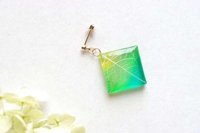树脂艺术 方形耳环・夏日序曲 - 耳环/耳夹 - 树脂 绿色