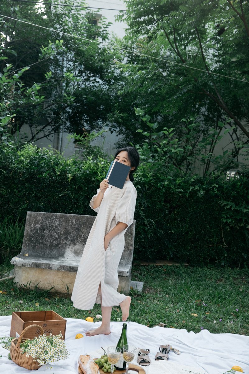 向阳宽松五分袖洋装 - 洋装/连衣裙 - 棉．麻 白色